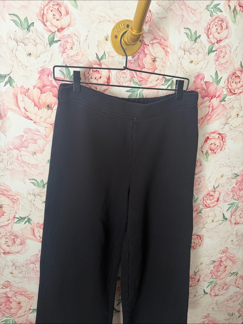 PerfectWhiteTee Amber French Terry Black Wide Leg Sweatpants size M - Picture 3 of 5